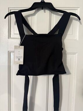 HALARA Black Tie-Back Crop Tank